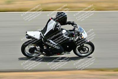 media/May-31-2025-Classic Track Day (Sat) [[da23ab3028]]/Group C/Session 4 (Turns 4 and 6)/